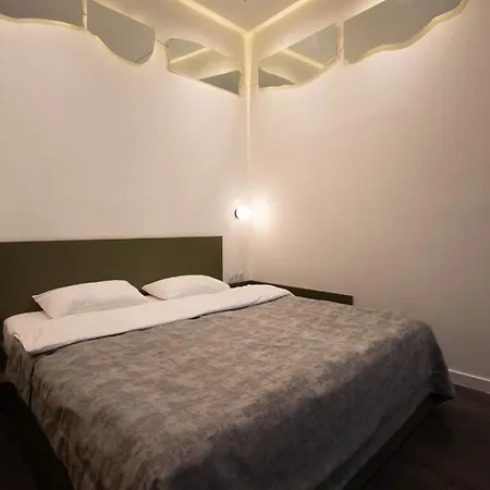 Mars Aparthotel *